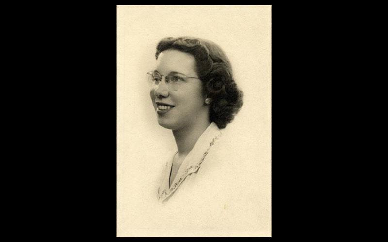Betty Snyder Holberton | Jean's friend and fellow ENIAC programmer Francis Elizabeth "Betty" Snyder Holberton, March 17, 1917-Dec. 8, 2001. Picture gifted to Jean Jennings Bartik by Betty Synder Holberton with verbal permission to use for Jean's personal/professional endeavors. Jean gifted the image to the Jean Jennings Bartik Computing Museum in 2002. According to Jean, the portrait of Betty was taken between 1939 and 1944 by a photographer (deceased) for a photography studio that was no longer operational.  According to Betty's daughter, Priscilla Holberton, the photograph was taken at Loeb Studios (out-of-business) in 1944.  Other images from this photo shoot are held in a private family collection of photographs by Priscilla Holberton. (Image courtesy of the Bartik Computing Museum with a special acknowledgement and thank you to Priscilla Holberton for her support of the Bartik Museum).