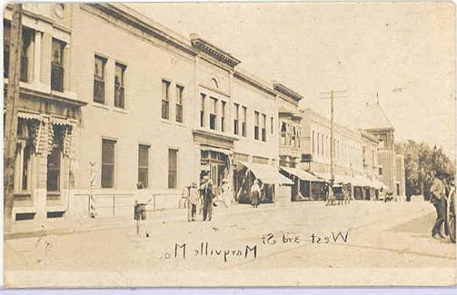1905年在玛丽维尔的西三街.