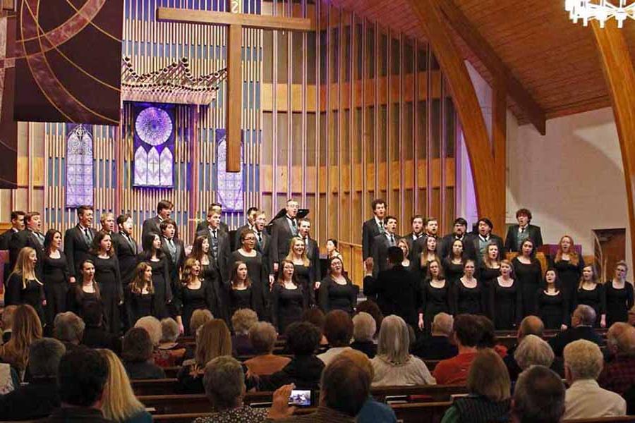 塔合唱团被选为在国家音乐教育会议上表演